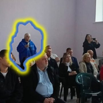 d5f61d6427b65fd24e55ced1f60dd3c66b812f1c “Единая Россия” Лисичанска насмехается над Днём воссоединения Донбасса и Россией