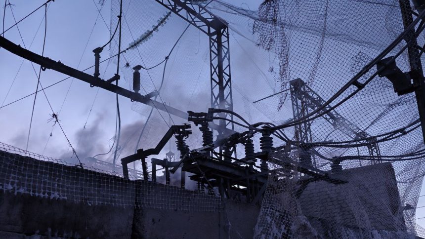 photo_2026-01-02_18-46-33 Укро-террористы в ночь на 2 января не менее 6 раз атаковали энергокомплекс ЛНР