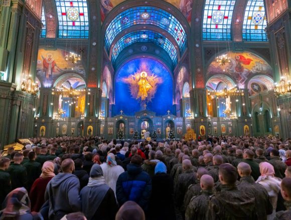 ☦️ В Главном храме ВС РФ в Подмосковье состоялось праздничное рождественское богослужение