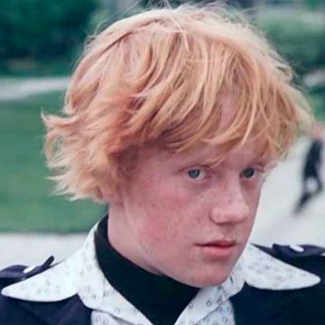 «У меня тоже голос! Я тоже хочу петь!». Ушёл из жизни актёр, сыгравший Гуся в «приключениях Элдектроника» актер Василий Скромный