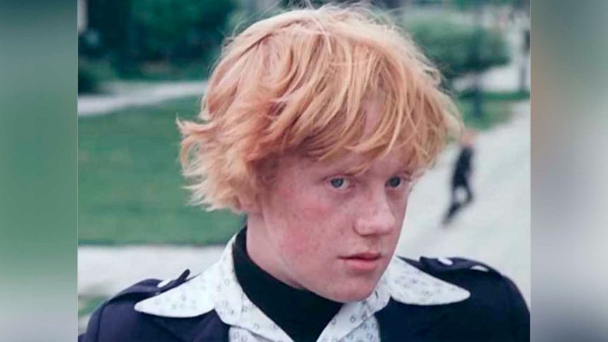 «У меня тоже голос! Я тоже хочу петь!». Ушёл из жизни актёр, сыгравший Гуся в «приключениях Элдектроника» актер Василий Скромный