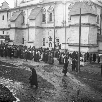 Чому не на колінах? Несколько слов о Нечуй-Левицком